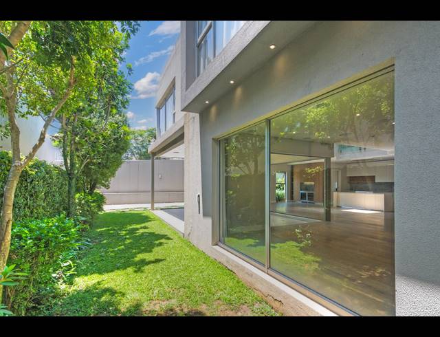 4 BEDROOM CLUSTER FOR SALE IN MORNINGSIDE
